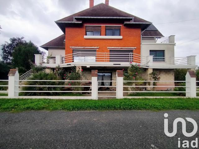Vente Maison 9 pièces 303 m2 Guilly