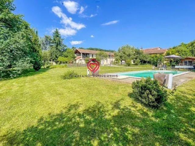 Vente Maison 9 pièces 318 m2 Haget