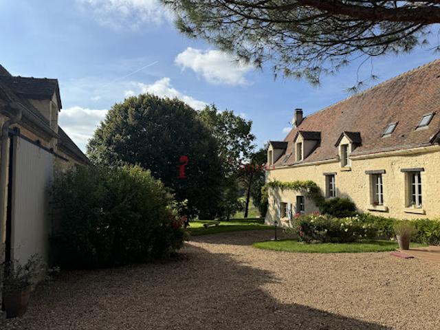Vente Maison 9 pièces 319.39 m2 Nogent le Rotrou