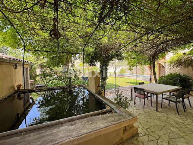 Vente Maison 9 pièces 311.5 m2 Sainte Cécile les Vignes
