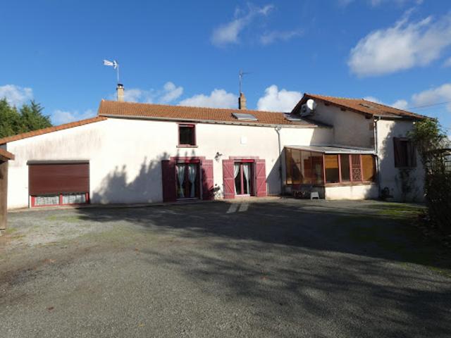 Vente Maison 9 pièces 324 m2 Jarnages