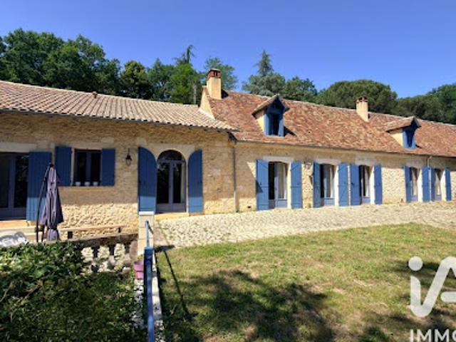 Vente Maison 9 pièces 326 m2 Lembras