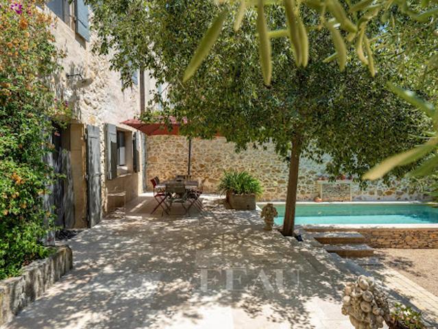 Vente Maison 9 pièces 328 m2 Boulbon