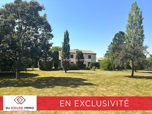 Vente Maison 9 pièces 320 m2 Jarnac