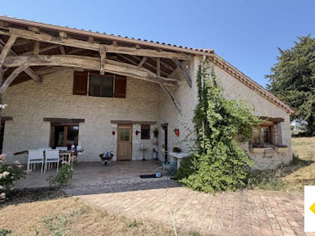 Vente Maison 9 pièces 321 m2 Hautefage la Tour