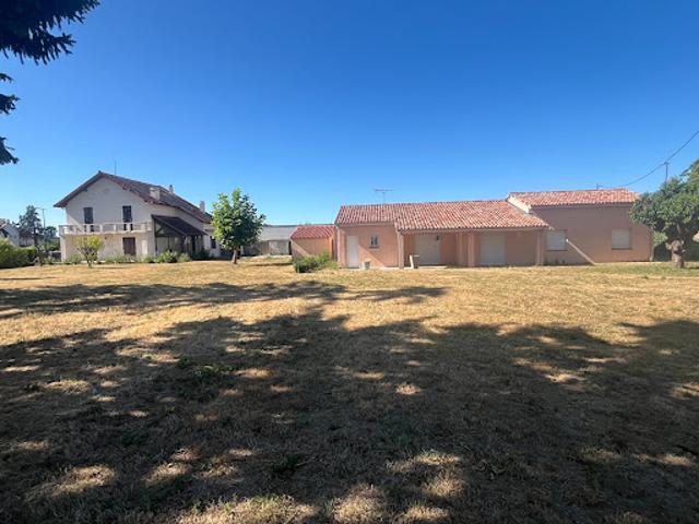 Vente Maison 9 pièces 321 m2 Pamiers