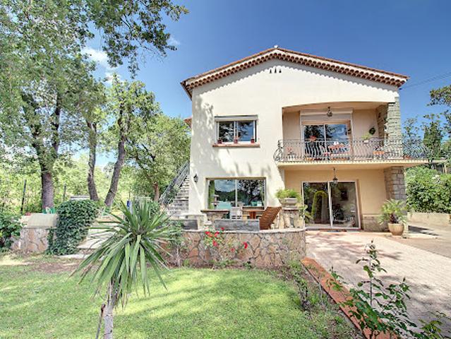 Vente Maison 9 pièces 335 m2 Draguignan