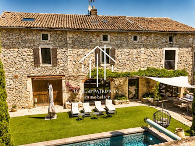 Vente Maison 9 pièces 338 m2 Vallon Pont d'Arc