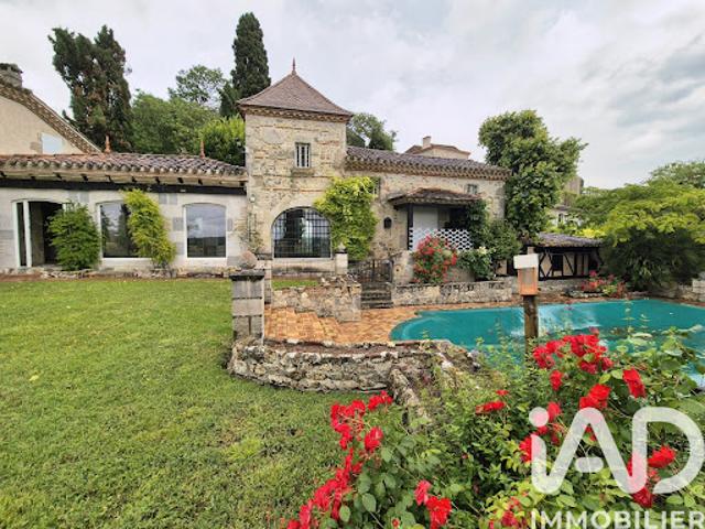 Vente Maison 9 pièces 330 m2 Clermont Dessous