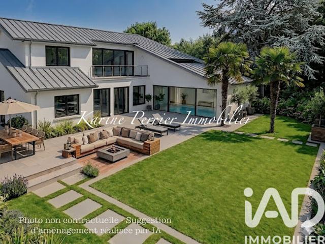 Vente Maison 9 pièces 330 m2 Garches