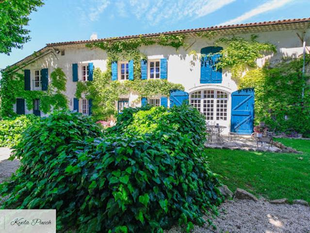 Vente Maison 9 pièces 330 m2 Le Puy Sainte Réparade