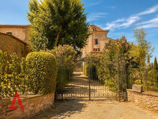 Vente Maison 9 pièces 330 m2 Roujan