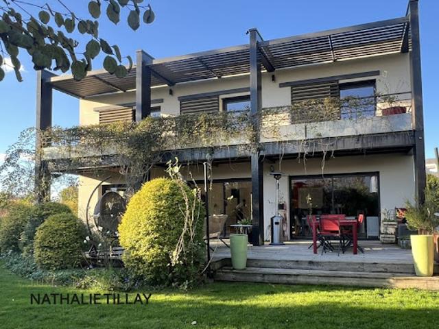 Vente Maison 9 pièces 345 m2 Orleans