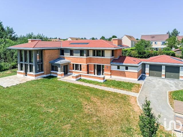 Vente Maison 9 pièces 355 m2 Magny le Hongre