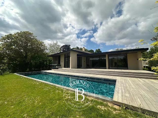 Vente Maison 9 pièces 350 m2 Orgeval