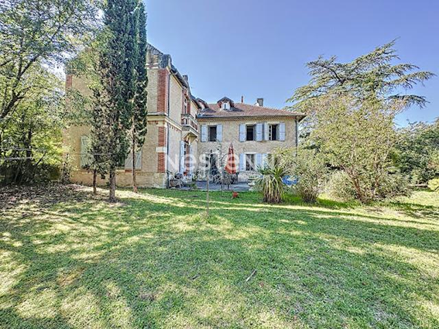 Vente Maison 9 pièces 360 m2 Auch