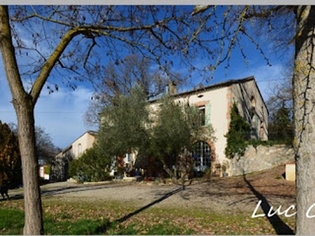 Vente Maison 9 pièces 390 m2 Puylaurens