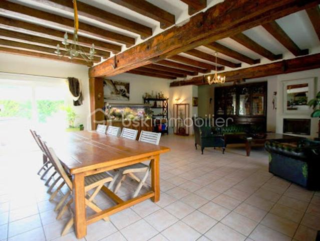 Vente Maison 9 pièces 529.99 m2 Théméricourt