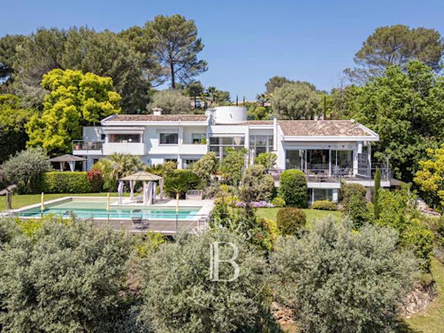 Vente Maison 9 pièces 520 m2 Valbonne