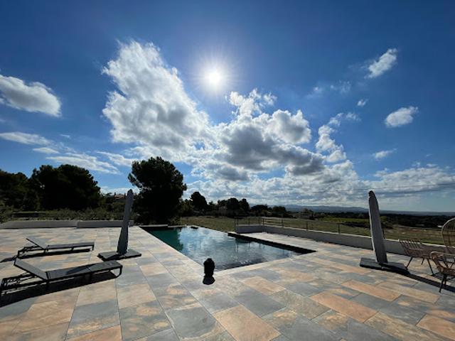 Vente Maison 9 pièces 600 m2 Aix en Provence