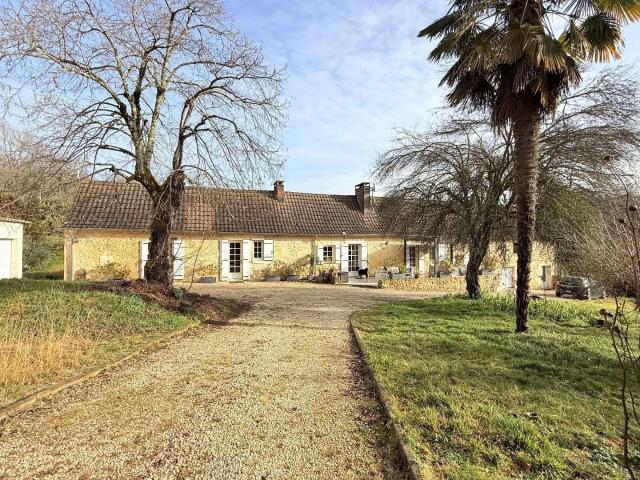 Vente maison 9 pièces Campsegret 24