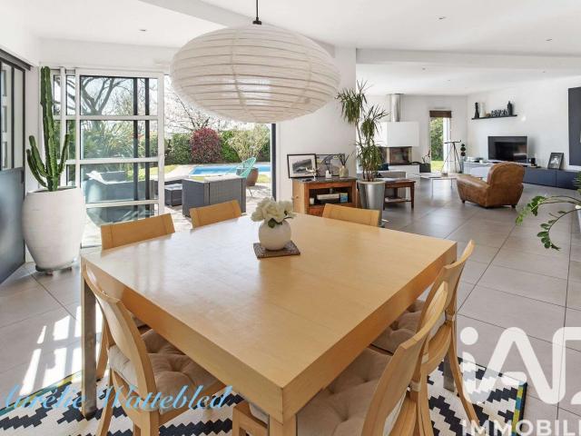 Vente maison 9 pièces Carquefou 44