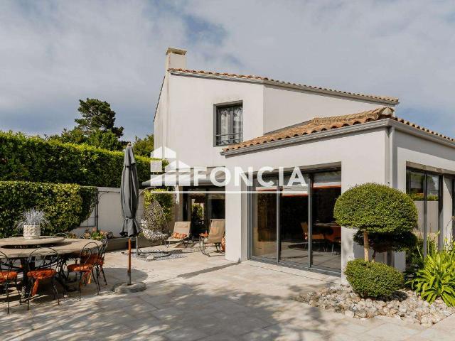 Vente maison 9 pièces Challans 85