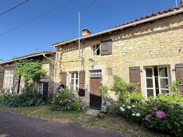 Vente maison 9 pièces Champagne Mouton 16