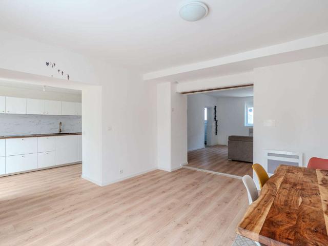 Vente maison 9 pièces Angers Justices 49