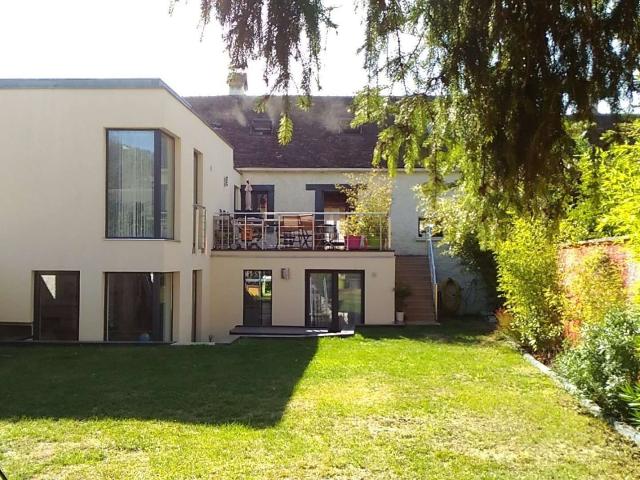 Vente maison 9 pièces Aulnay sur Mauldre 78