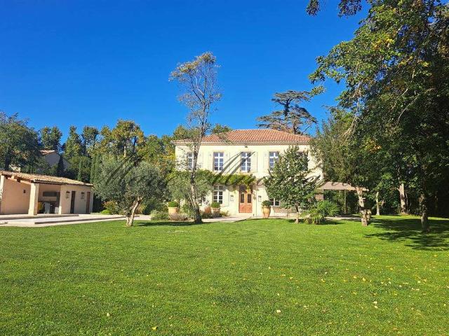 Vente maison 9 pièces Avignon 84