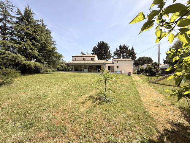 Vente maison 9 pièces Bouaye 44