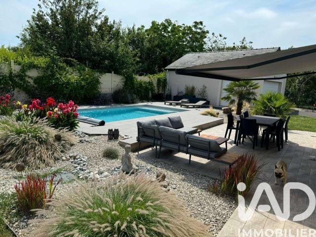 Vente maison 9 pièces Bourges 18