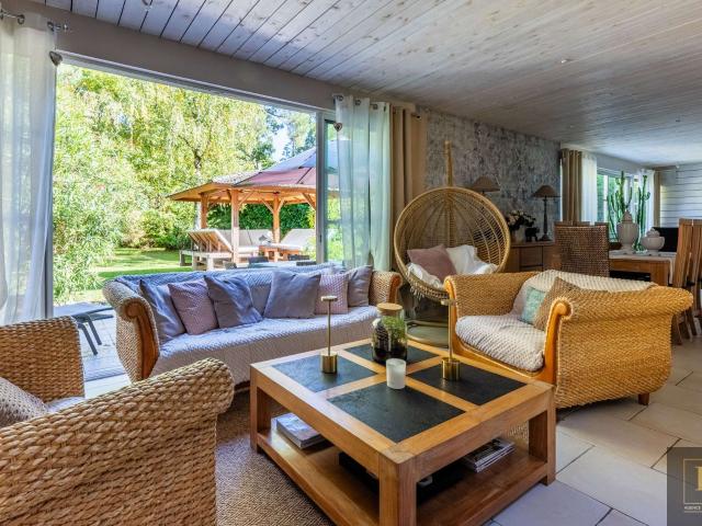 Vente maison 9 pièces Basse Goulaine 44
