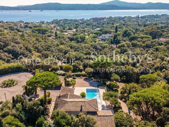 Vente maison 9 pièces Grimaud 83