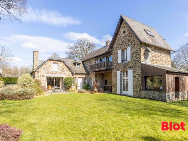 Vente maison 9 pièces Fougères 35