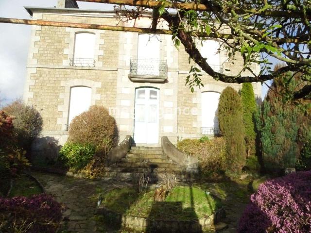 Vente maison 9 pièces Louvigné du Désert 35