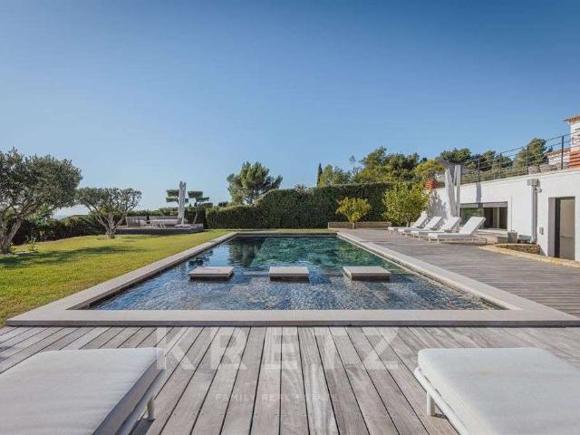 Vente maison 9 pièces La Cadière d'Azur 83