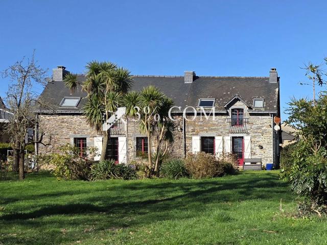 Vente maison 9 pièces La Gacilly 56