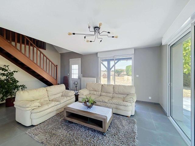 Vente maison 9 pièces La Pouëze 49