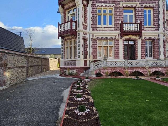 Vente maison 9 pièces Le Neubourg 27