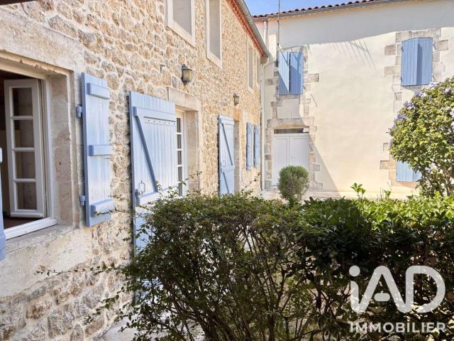 Vente maison 9 pièces Saujon 17