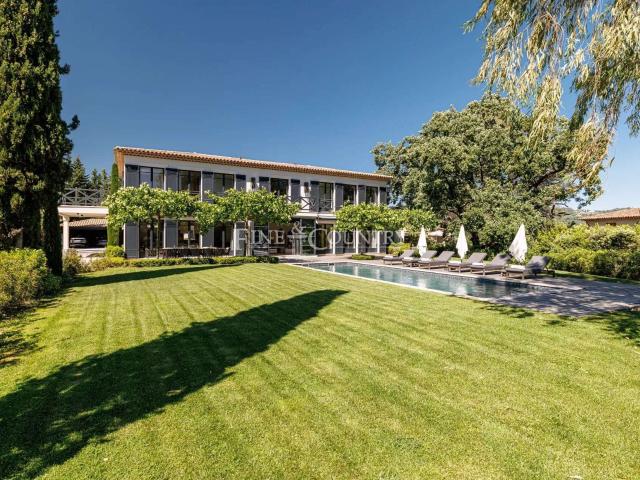 Vente maison 9 pièces Mougins 06