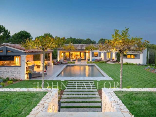Vente maison 9 pièces Mougins 06