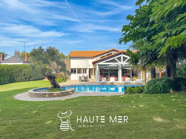 Vente maison 9 pièces Mouilleron le Captif 85