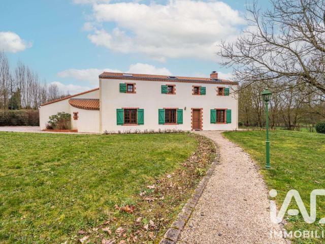 Vente maison 9 pièces Montrevault 49