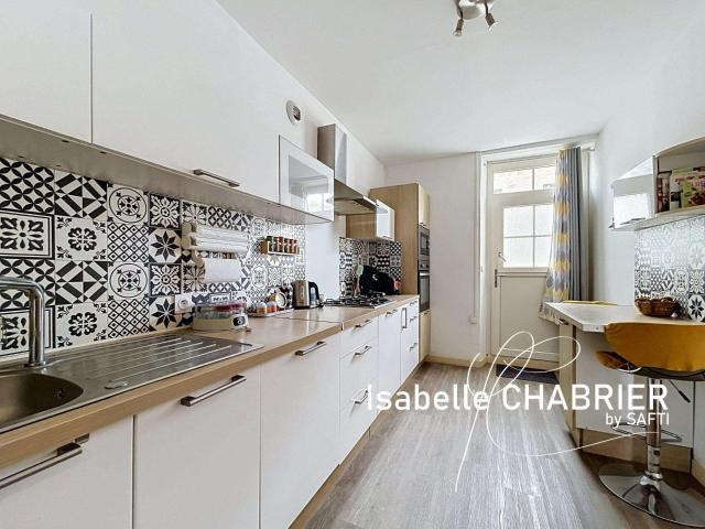 Vente maison 9 pièces Morannes sur Sarthe Daumeray 49