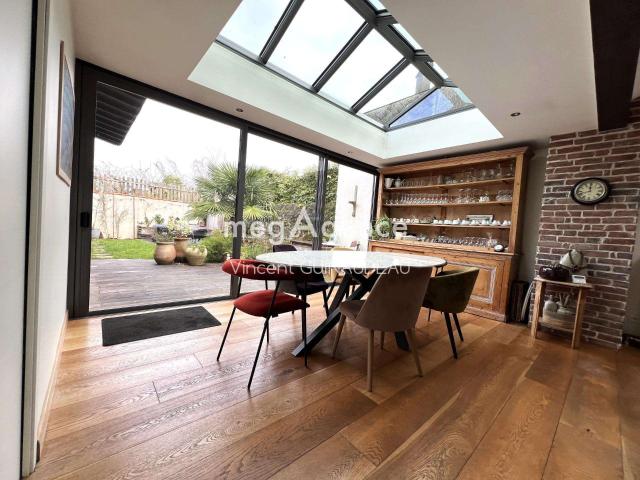 Vente maison 9 pièces Mortagne sur Sèvre 85