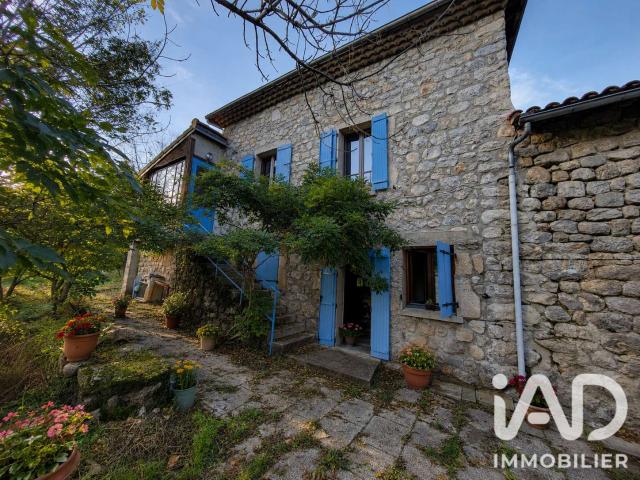 Vente maison 9 pièces Mayres 07