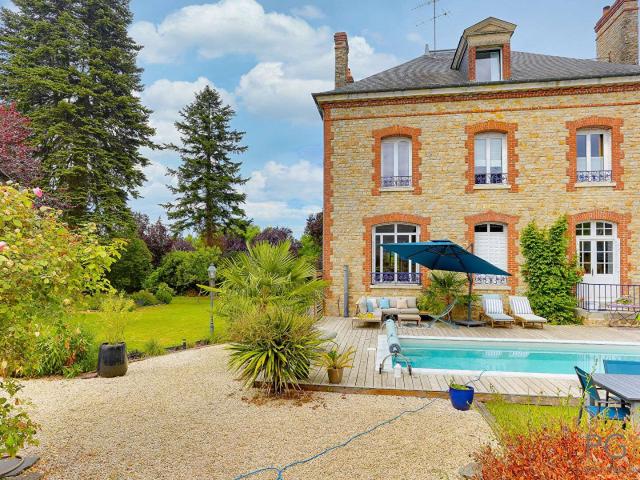 Vente maison 9 pièces Martigné Ferchaud 35